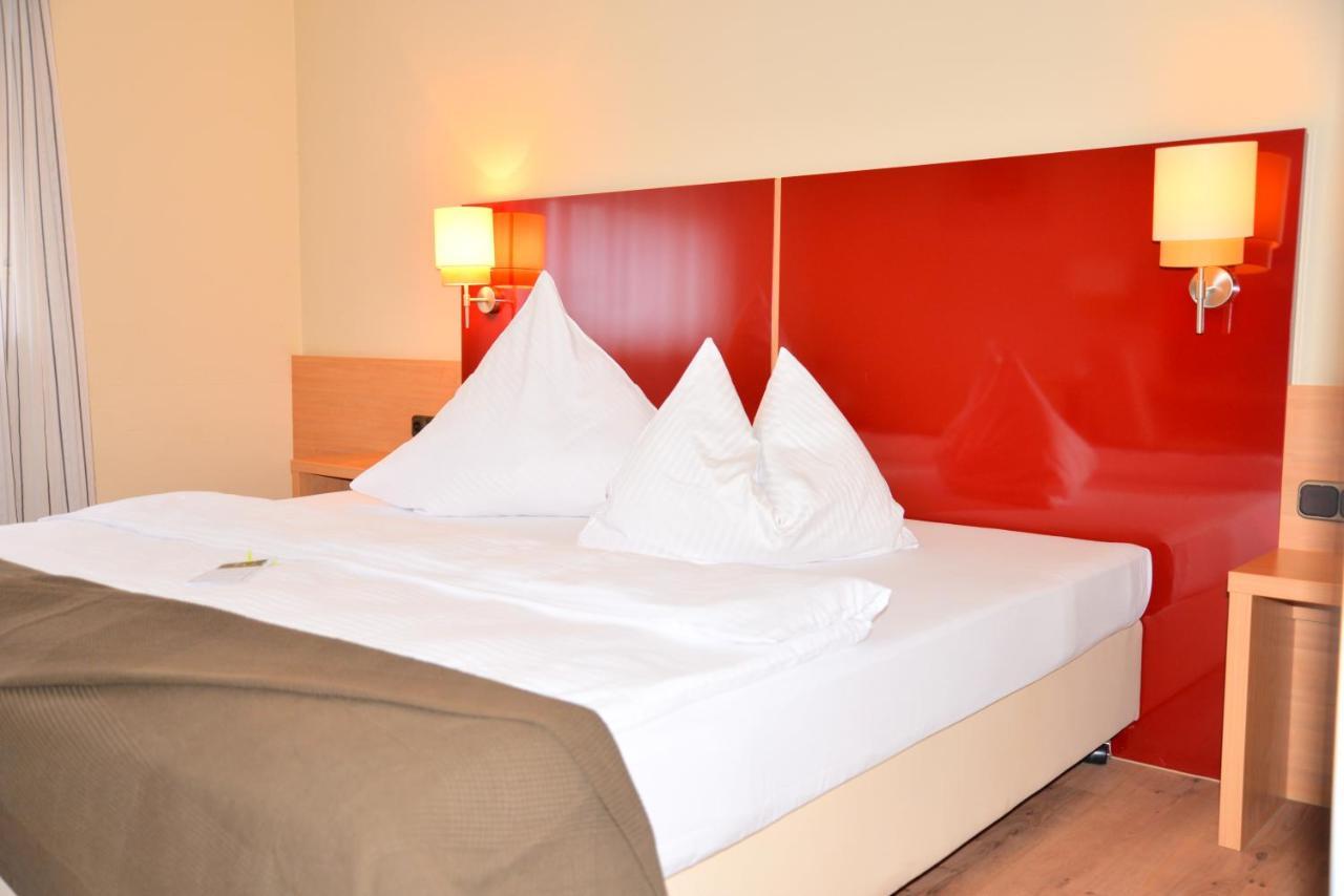 Hotel Paffhausen Wirges Esterno foto